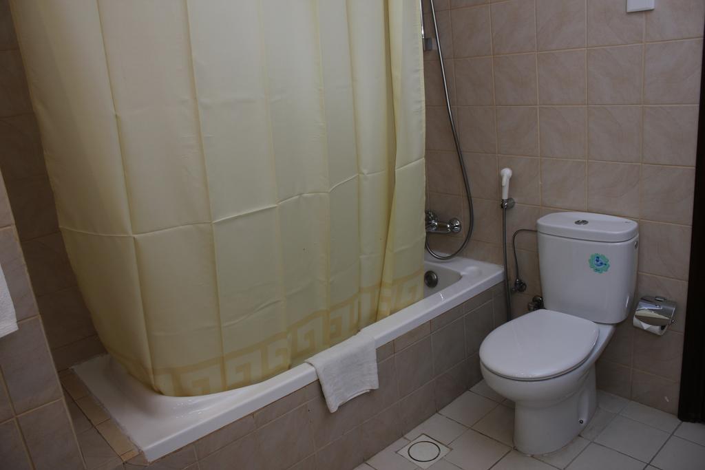 Reem Hotel Apartments Al Khuwayriyah Exterior photo